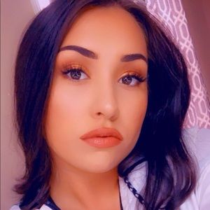 Meet your Posher, Ariel